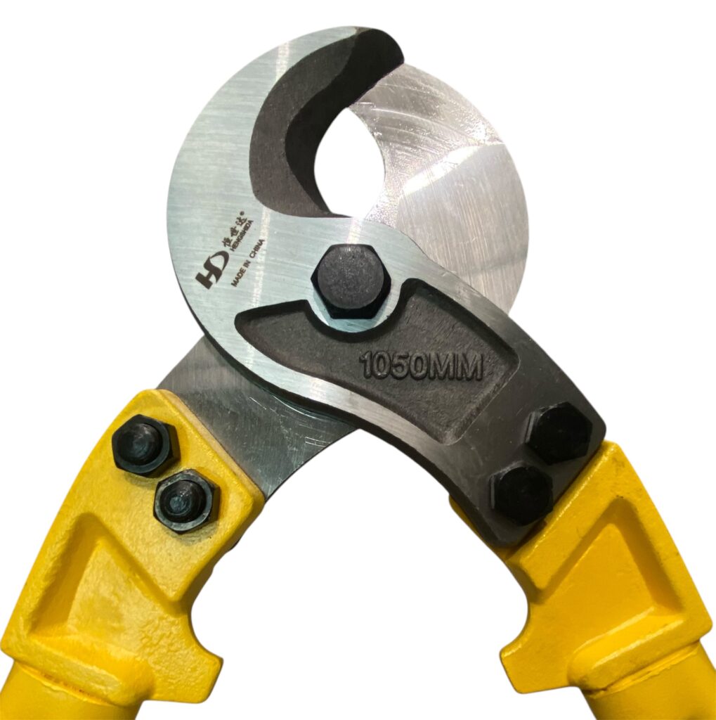 Title: Cable Cutter Copper Wire Rope Pliers Stainless Steel (36-Inch) Heavy Duty 900mm Item Description: Get the job done with this 36-Inch (900mm) Heavy Duty Cable Cutter, designed for cutting copper wire, rope, and other heavy-duty materials with ease. Built with high-grade stainless steel blades, this tool delivers clean and precise cuts every time, making it ideal for electricians, riggers, and industrial workers. 🔧 Features: • Size: 36 Inch / 900mm • Material: High-Quality Stainless Steel • Cutting Capability: Copper wire, steel rope, heavy cable • Comfort-Grip Handles: Non-slip rubber-coated handles for better grip and comfort • Heavy Duty Design: Built for long-term use in demanding environments ✅ Applications: • Electrical work • Construction sites • Industrial wiring • Auto & marine cable work Condition: Brand New Package Includes: 1 × 36” Cable Cutter