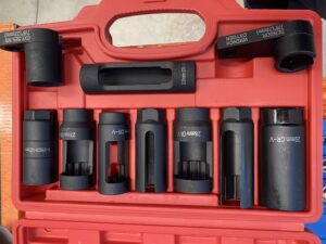 10-Piece Oxygen Sensor Socket Wrench Set with Plastic Carry Case – Universal Automotive Tool Kit