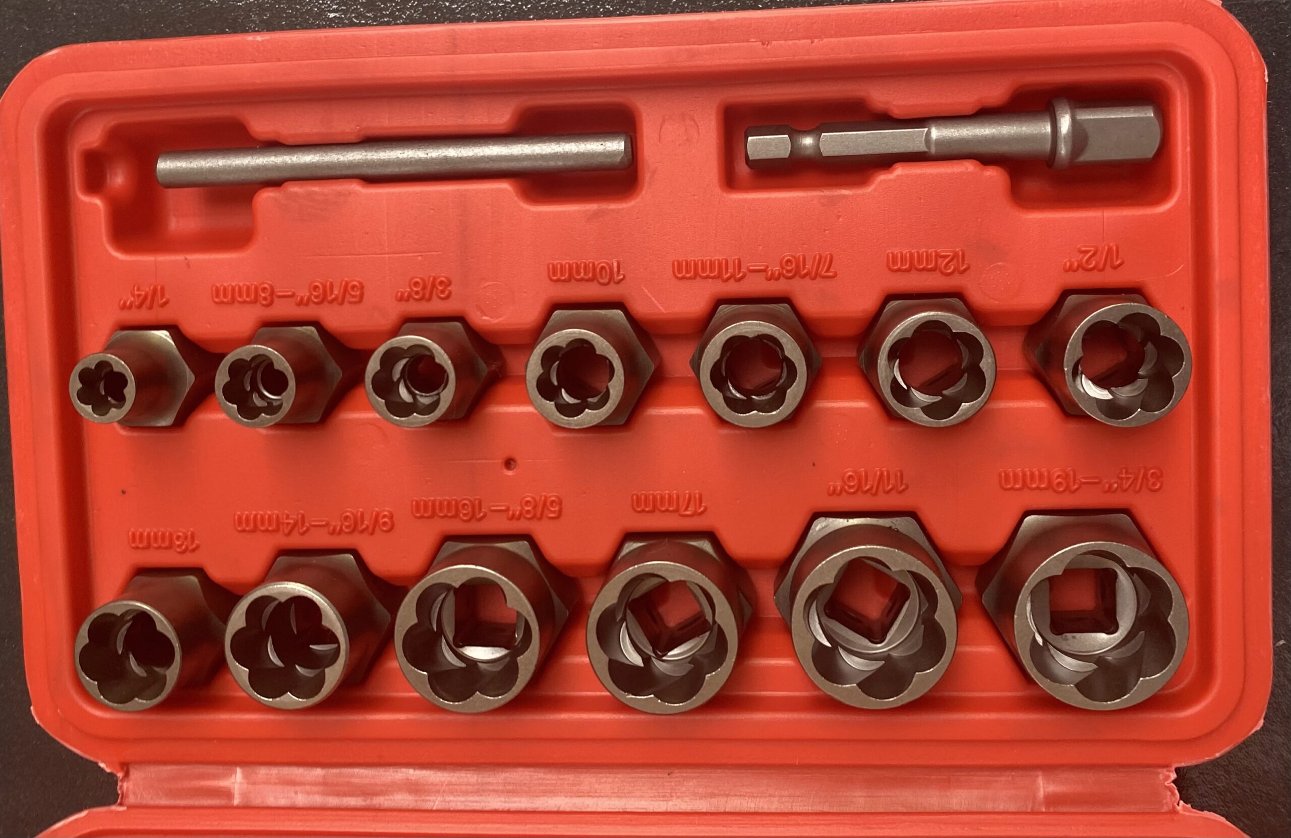 15PCS 3/4” Broken Bolt & Nut Extractor Socket Set 15PCS 3/4” Broken Bolt & Nut Extractor Socket Set