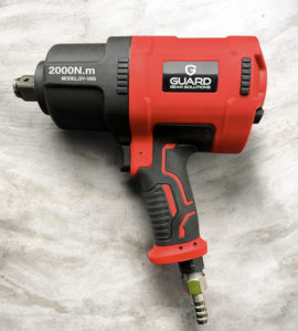Guard Gear Heavy-Duty Air Impact Wrench (3/4" Drive)